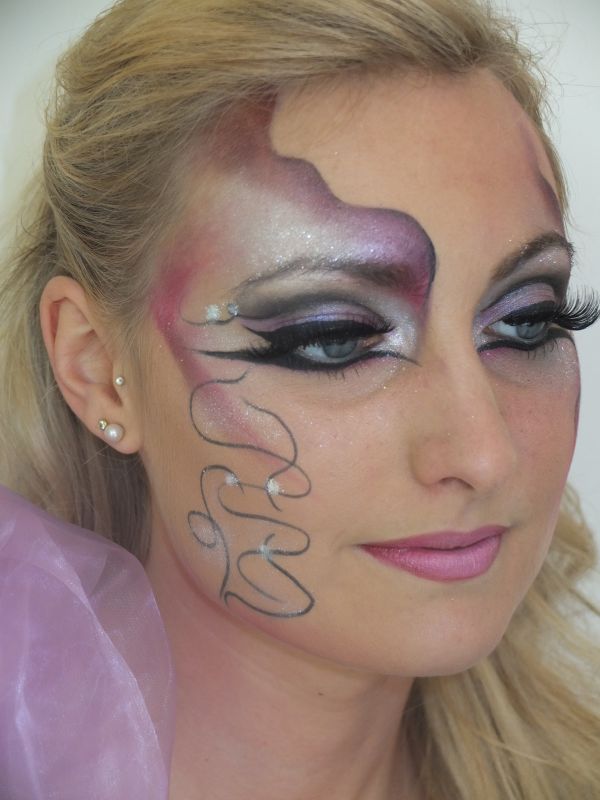Karnevals-Make-up